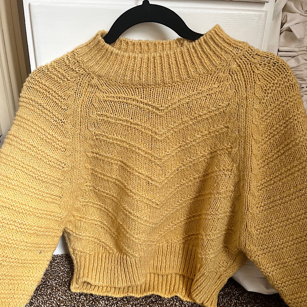 yellow sweater, kinda cropped, large, brand is elodie